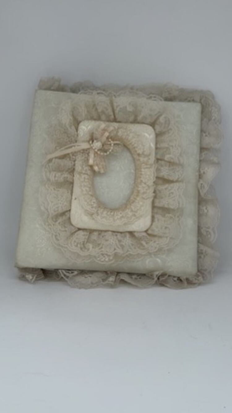 Vintage Lace Wedding Photo Album Ivory Satin Pearl Heart 12x12 1980s 90s